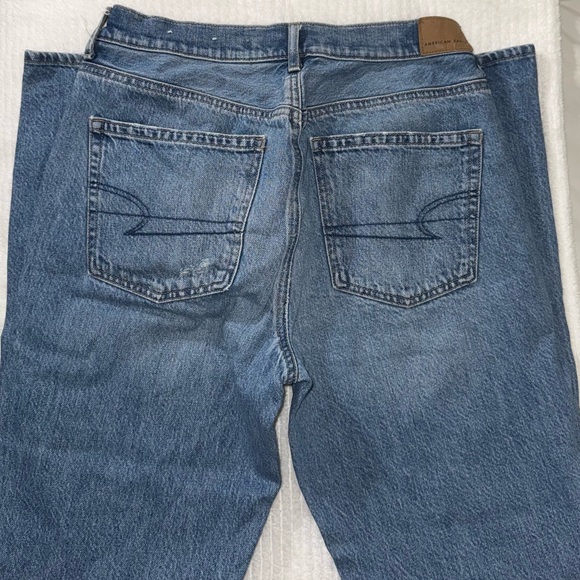 American Eagle Outfitters 90’s Bootcut Split Hem - Medium Wash Size- Size 8 - Picture 6 of 7